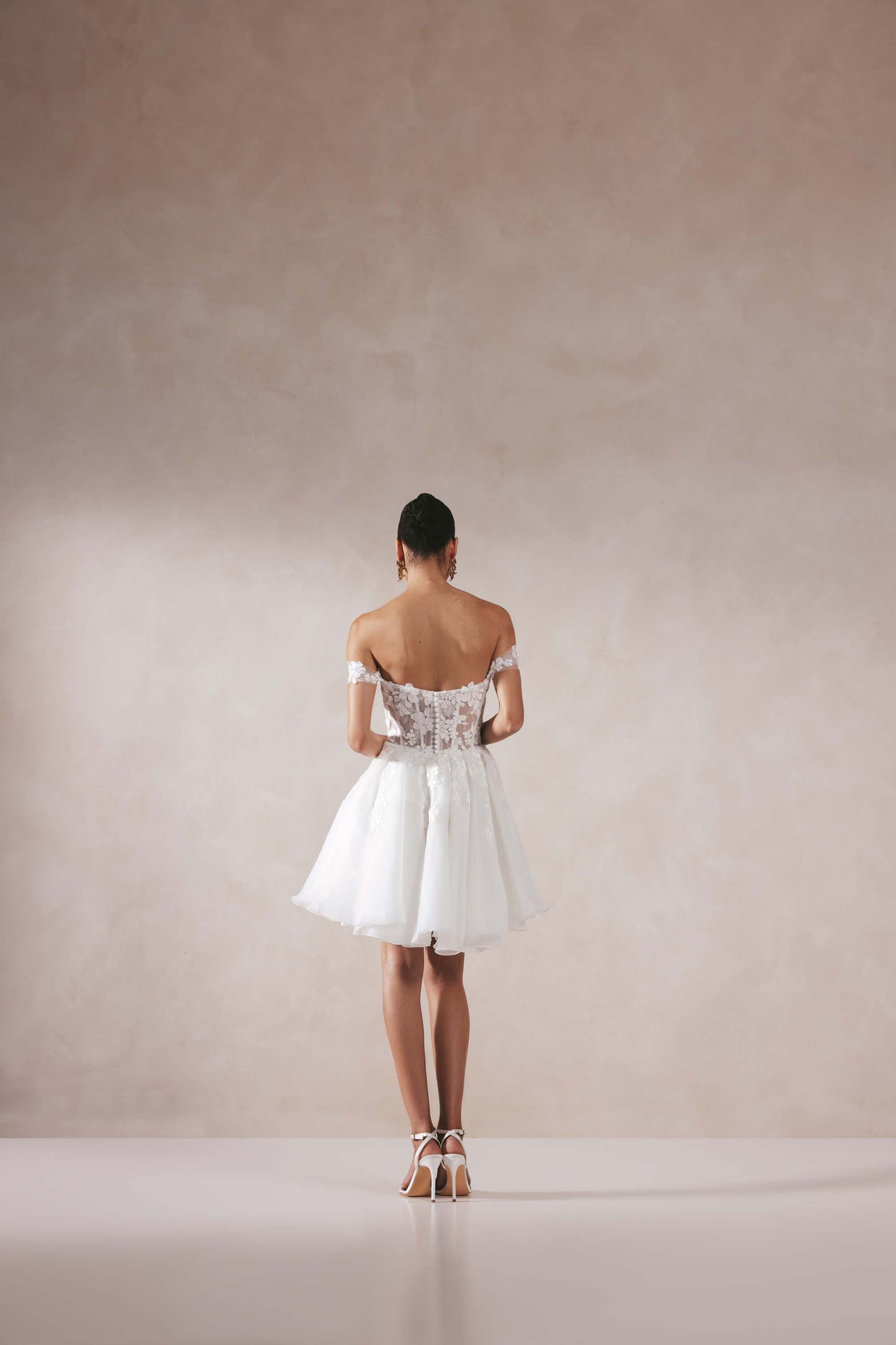 Aria (11389LND)