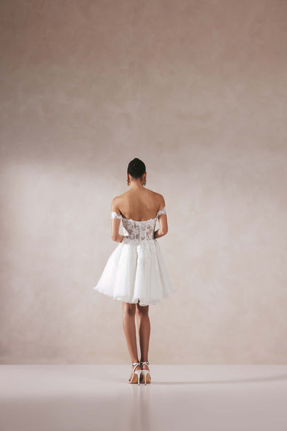 Aria (11389LND)