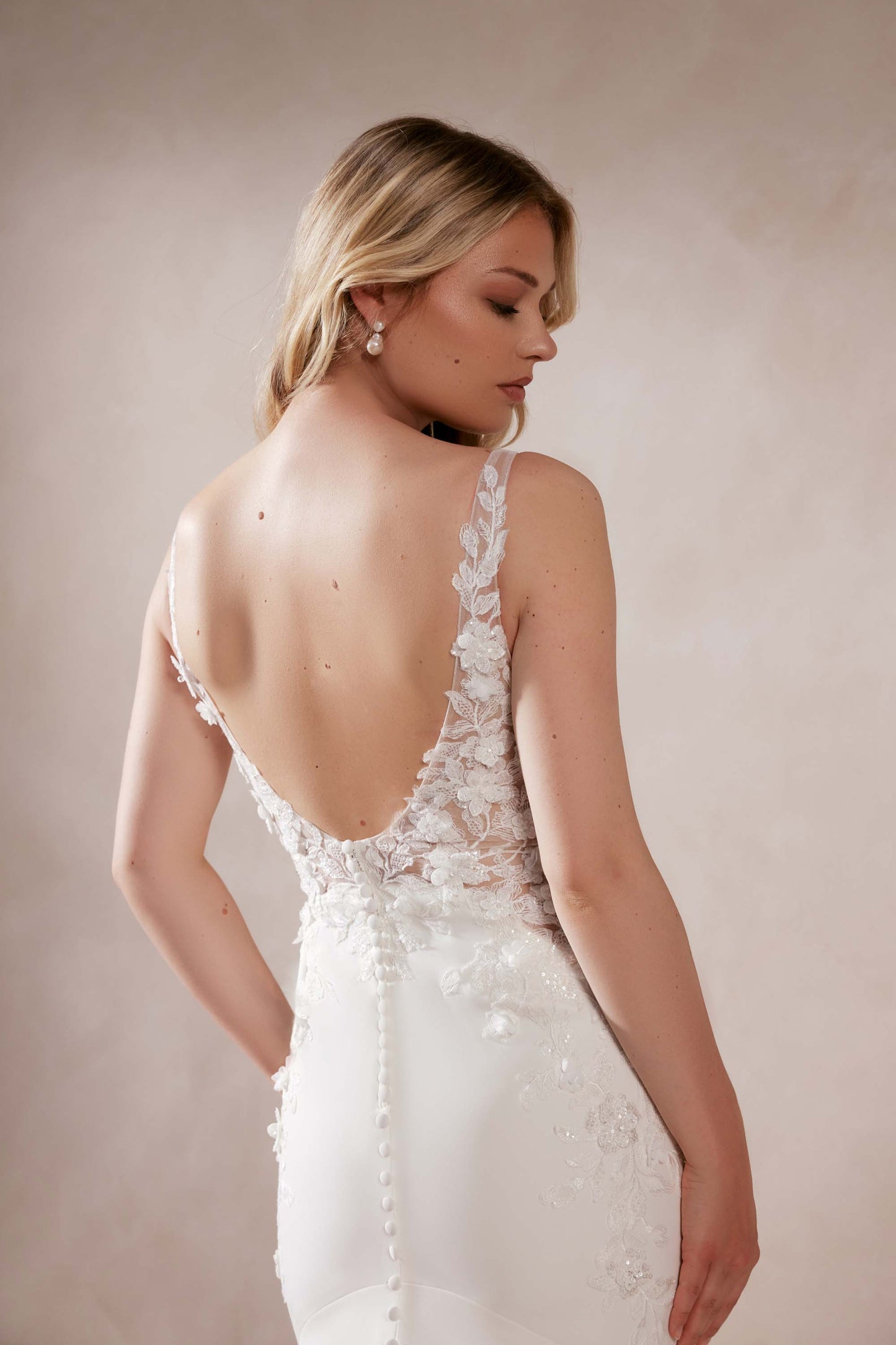 Yelena (11390LND)