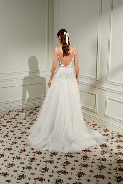 Dorothy (11476LND)
