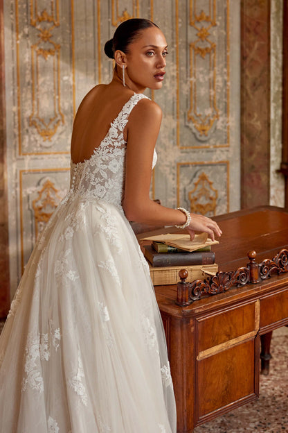 Kayleigh (88455)