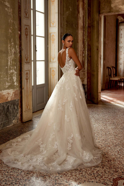 Kayleigh (88455LND)