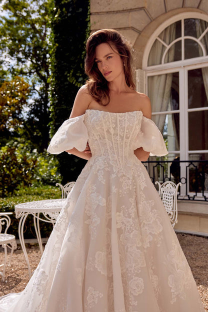 Monet (88524)