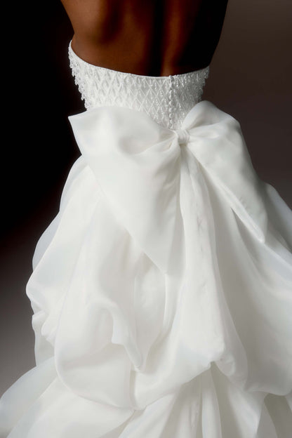 Bravura (99423)