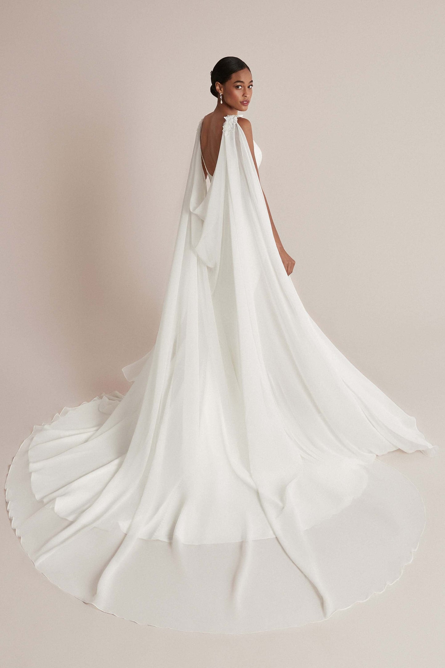Cora Cape (88202C)