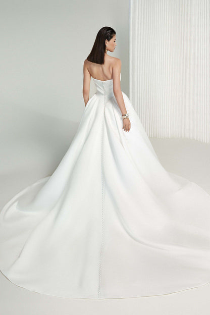 Joan (99227)